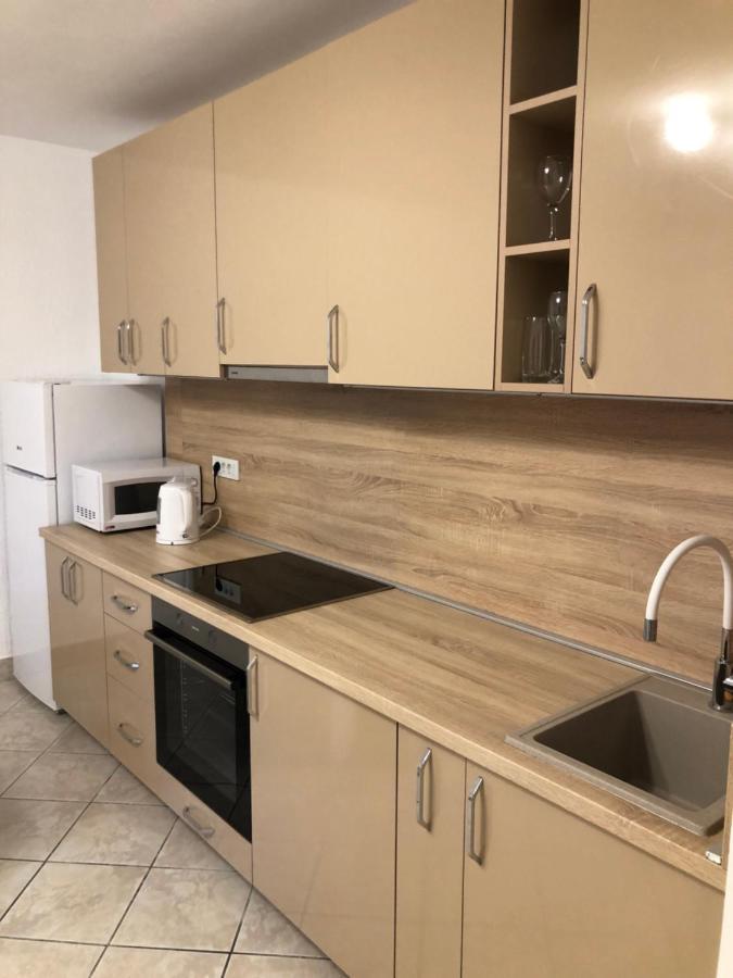 Apartmani Lime Petrovac Exterior foto
