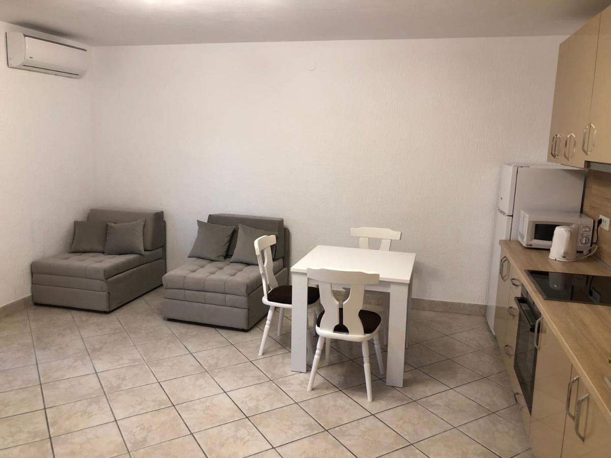 Apartmani Lime Petrovac Exterior foto