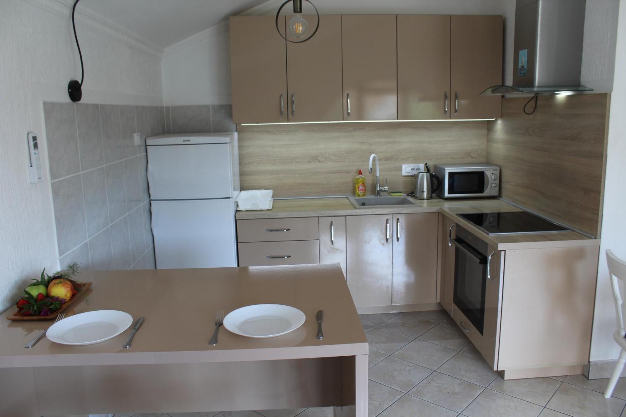 Apartmani Lime Petrovac Exterior foto